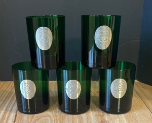 lot 466 image: Vintage French L Etain a la Rose Green Glass Tumblers