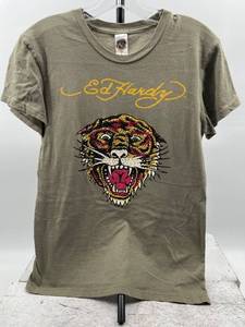 lot 135 image: Ed Hardy Graphic T-Shirt Size L