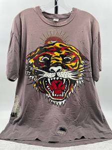 lot 136 image: Ed Hardy XL Graphic T-Shirt with Tiger Design