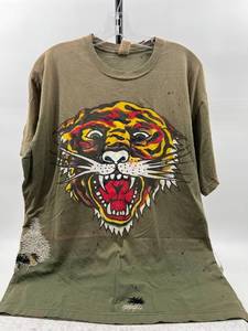 lot 137 image: Ed Hardy XL Graphic T-Shirt with Tiger Design
