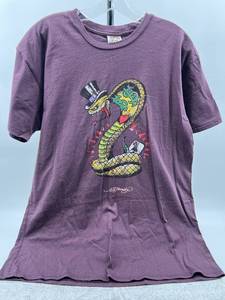 lot 139 image: Ed Hardy XL Graphic T-Shirt with Snake and Hat Design
