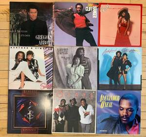 lot 176 image: Collection of 9 Classic R&B and Soul Vinyl Records including Luther Vandross