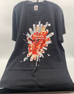 lot 189 image: Rolling Stones Bigger Bang Tour T-Shirt XL