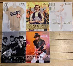 lot 276 image: Set of 5 Juliens Auctions Icons & Idols Music Catalogs