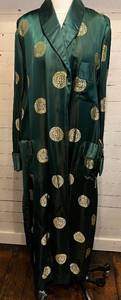 lot 372 image: Vintage Oriental Green Satin Robe with Gold Accents