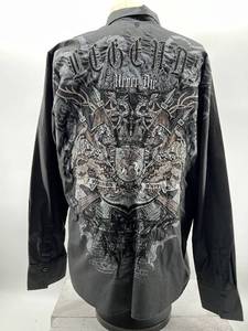 lot 476 image: Roar Clothing Mens Graphic Long Sleeve Button-Up Shirt