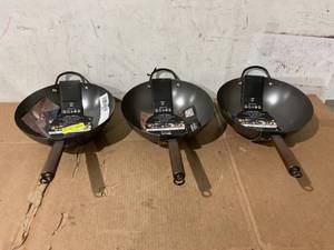 lot 268 image: LOT OF 3 Babish 13 Carbon Steel Wok
