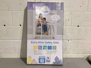 lot 539 image: Regalo Super Wide Baby Gate, Features Play Yard Option, White, 144, Age Group 6-24 Months
