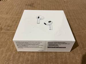 lot 34 image: Apple AirPods (3rd Generation) MPNY3LLA