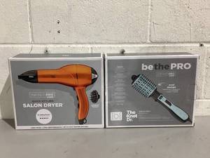 lot 572 image: LOT OF 2 Miscellaneous Conair Hair Tools