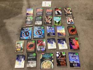 lot 694 image: LOT OF 27 Chapter Books