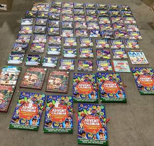 lot 699 image: LOT OF 75 Chapter Books