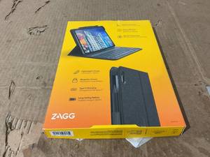lot 319 image: ZAGG Messenger Folio 2 for Apple 10.9-inch 10th Gen and 2025 A16 iPads