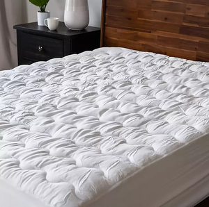 lot 446 image: King Size Tempur-Pedic Cool Softness Mattress Pad