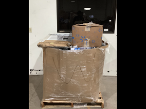 lot 917 image: Wholesale Pallet of Miscellaneous Items
