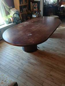 lot 60 image: Conference room table