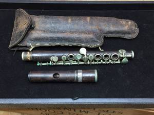 lot 304 image: Interesting BUFFET CRAMPON Wooden Piccolo