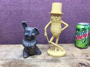 lot 112 image: Vintage RABBIT - Planters Peanut Banks