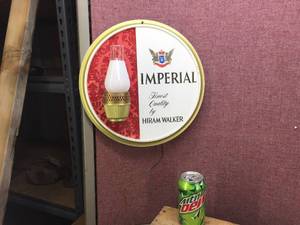 lot 117 image: Vintage HIRAM WALKER - IMPERIAL Advertisement Light