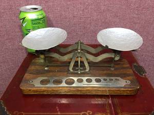 lot 211 image: Vintage BURKE & JAMES - Scale