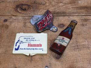 lot 237 image: Vintage PABST - Coca Cola Bottle Openers - Hamms