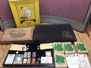 lot 254 image: Vintage Buttons - Needles - Boxes
