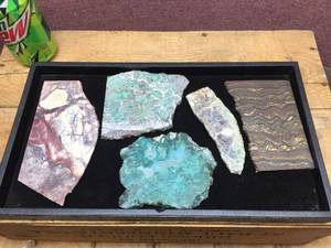 lot 261 image: 5 Slabs - Mineral Specimens