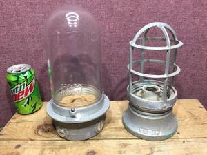 lot 283 image: Vintage Industrial APPLETON & ADALET - Light Fixtures