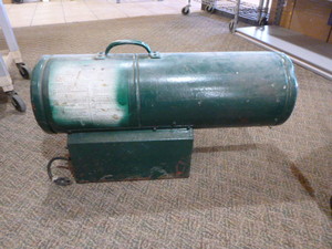 lot 1 image: Propane Torpedo Heater