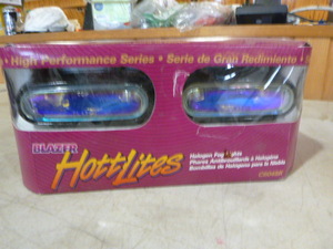 lot 48 image: Blazer Hott Lites Halogen Fog Lights