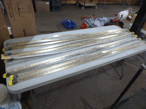 lot 84 image: 11 Continuous Hinges