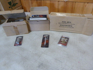 lot 88 image: 3 Boxes of U-Lube-It CouplersInjector NeedlesGrease Gun Fittings