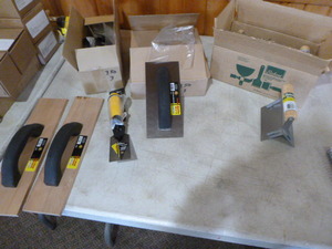 lot 90 image: Pro Series Trowels