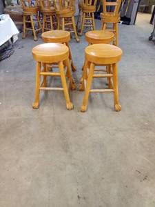 lot 15 image: Set of 4 Wooden Bar Stools with Unique Paw Feet