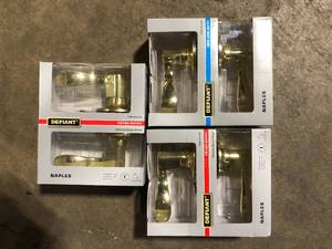 lot 22 image: Lot of Assorted Door Handles Various Models and Conditions  Customer Returns See Pictures
