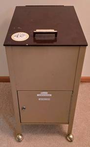 lot 159 image: Vintage Rolling Metal File Cabinet
