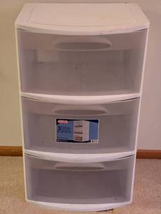 lot 171 image: 3-Drawer Plastic Storage Unit