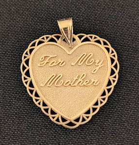 lot 67 image: 14k Reversible Yellow Gold Mother Pendant