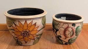 lot 109 image: Pair of Ceramic Floral Planters