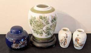 lot 182 image: Petite Asian Ceramic Vases and Urn