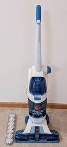 lot 223 image: Hoover Floor Mate Hard Floor Cleaner