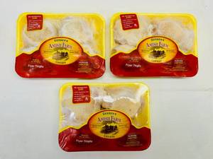 C. 3x 1.60lb Avg. Wgt Chicken Thighs-Gerber Amish Farms