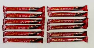12x Lindt Lindor Chocolate Truffle Bars