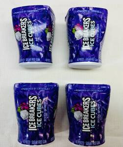 4x 40 Pieces Ice Breakers Ice Cubes-Artic Grape