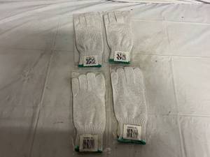 10 Cut Resistant White Gloves