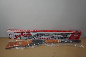 lot 59 image: Daisy Red Ryder 650 Shot A Christmas Wish BB Gun