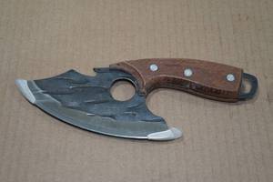 lot 67 image: Carbon Steel Finger Hole Belt Knife