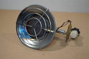 lot 103 image: Sun Flower Tank Topper Propane Heater