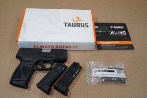 lot 1J image: Taurus G3C T.O.R.O. 9mm Semi-Auto Pistol - 3 Magazines