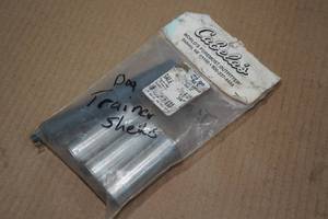 lot 122 image: Cabelas Dog Training Shells